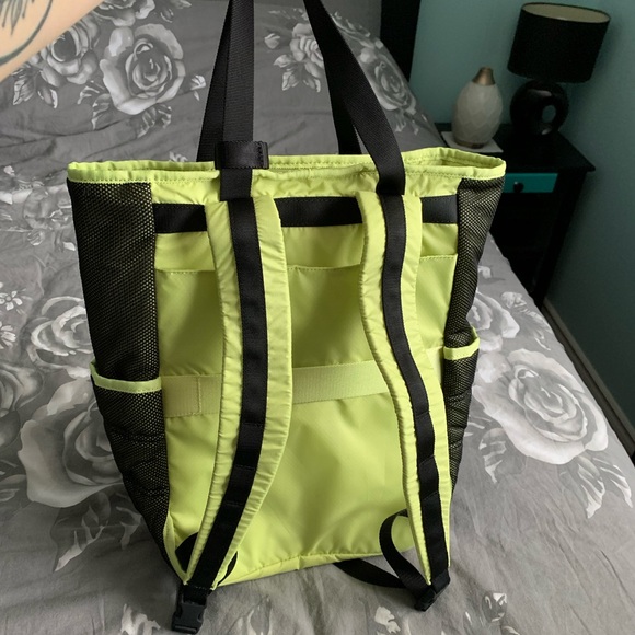 SOLD💛💚Lululemon dash all day backpack💚💛 - Picture 8 of 8